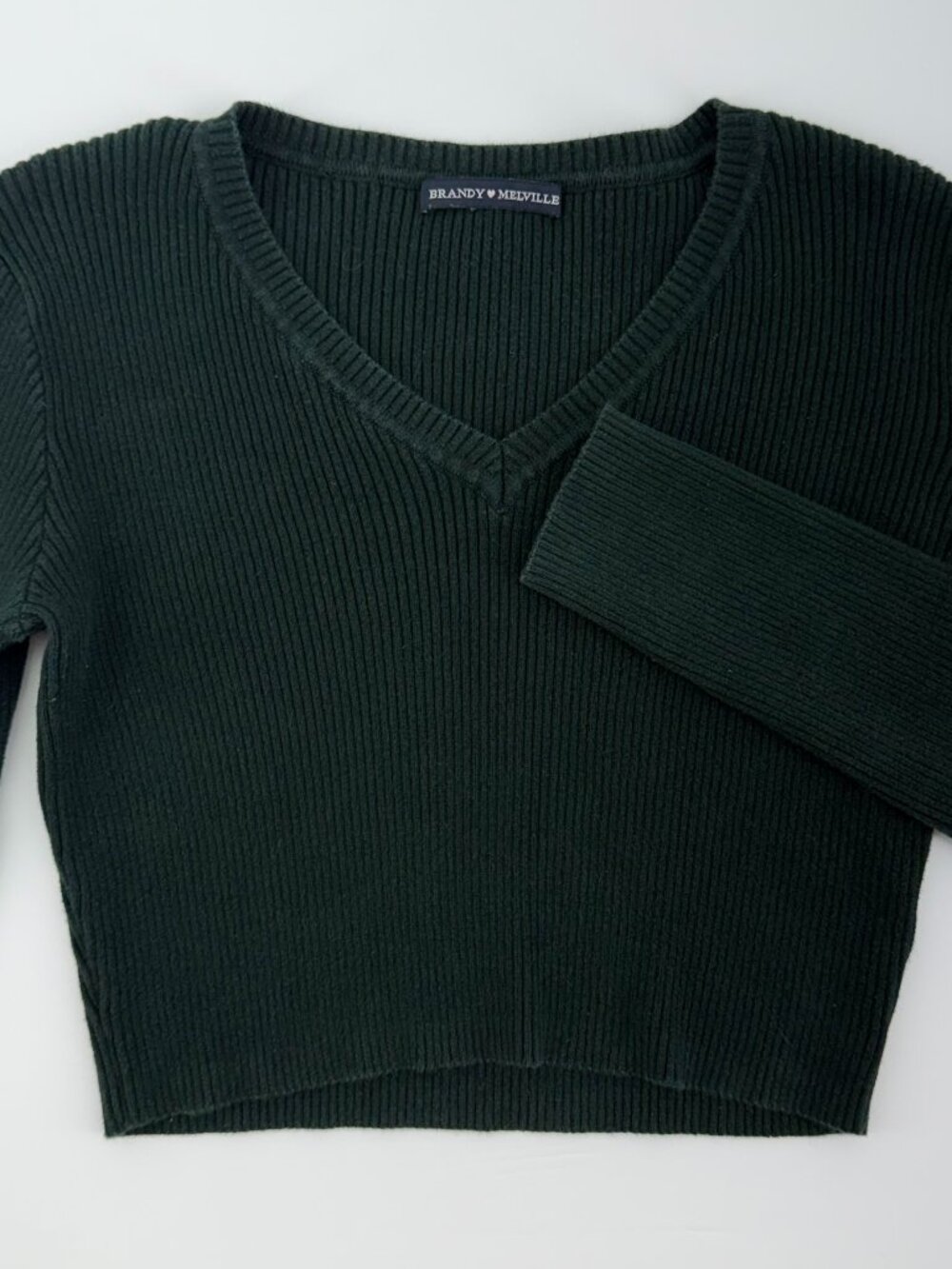 Brandy Melville Forest Dark Green Cropped Top Sweater.